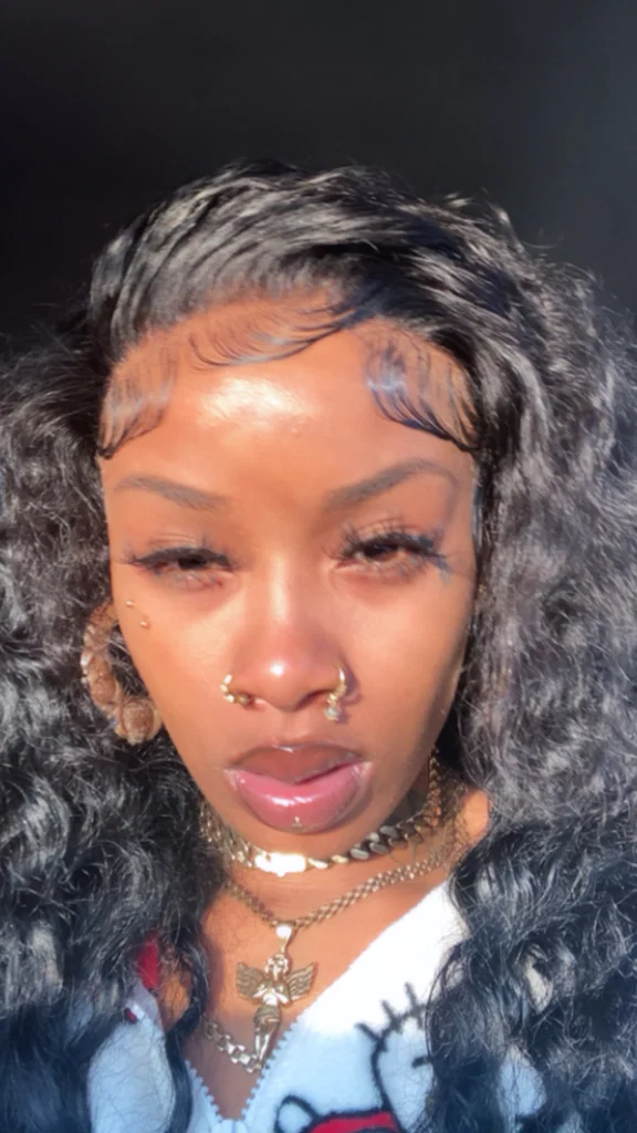 Angel marrie's avatar