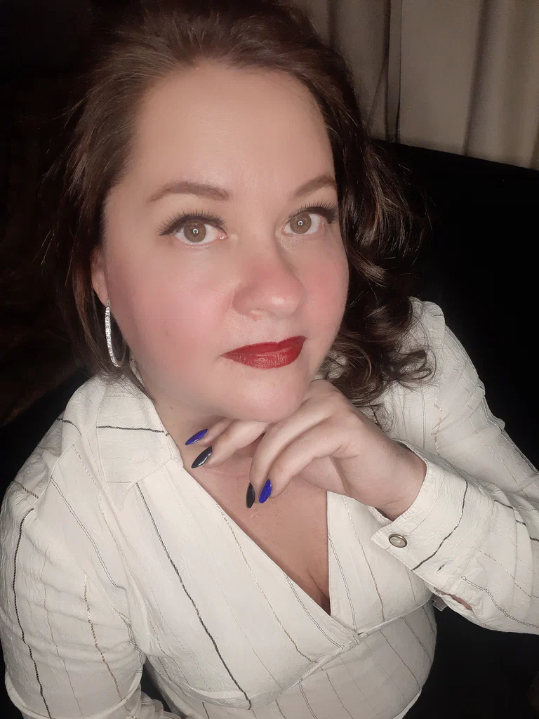 Aleksandra's avatar