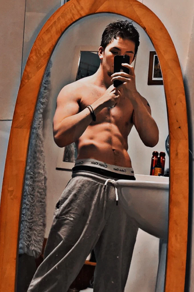 TOMMY's avatar