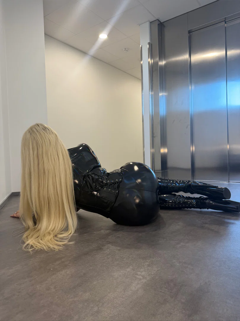 BelleVixelle ✨💋 HOTWIFE profile banner