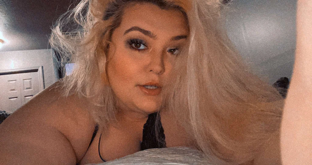 Dark Mistress🤫's avatar