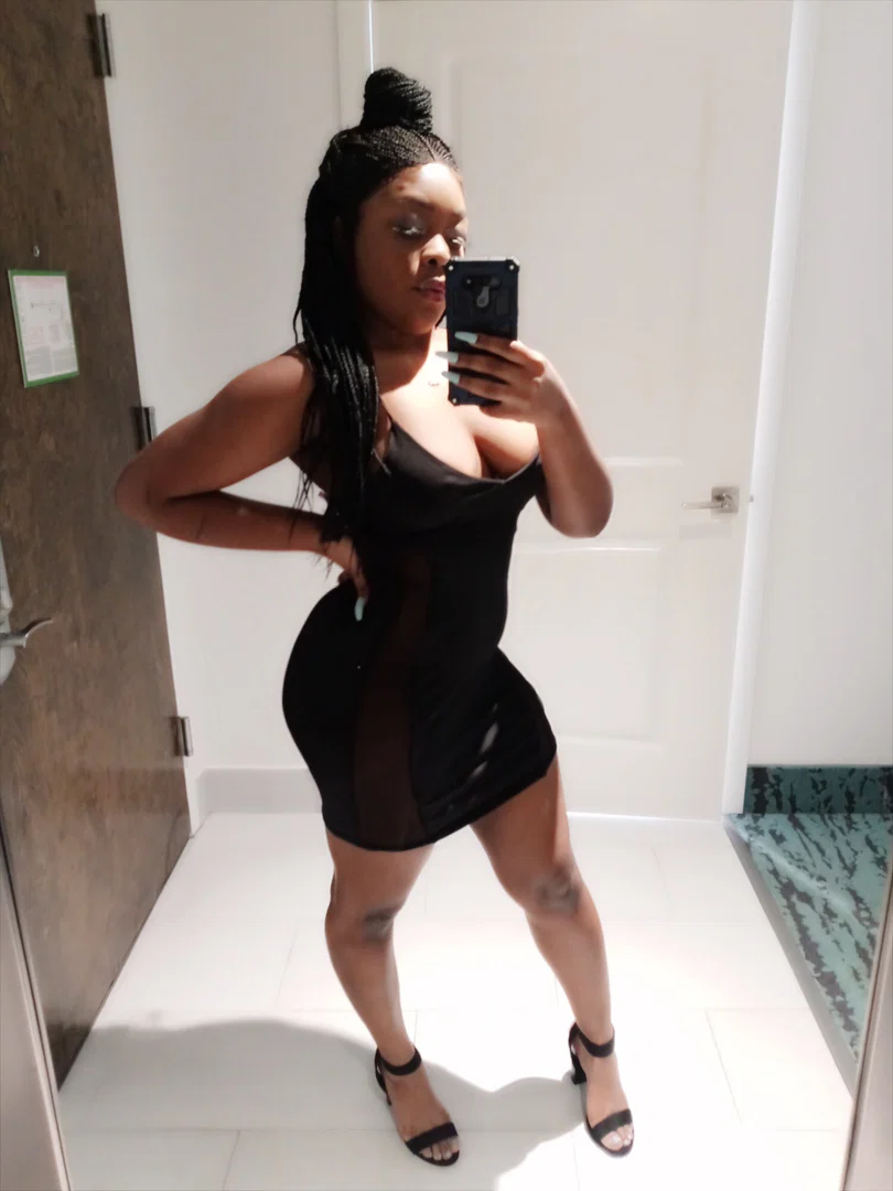 collegebooty22 profile banner