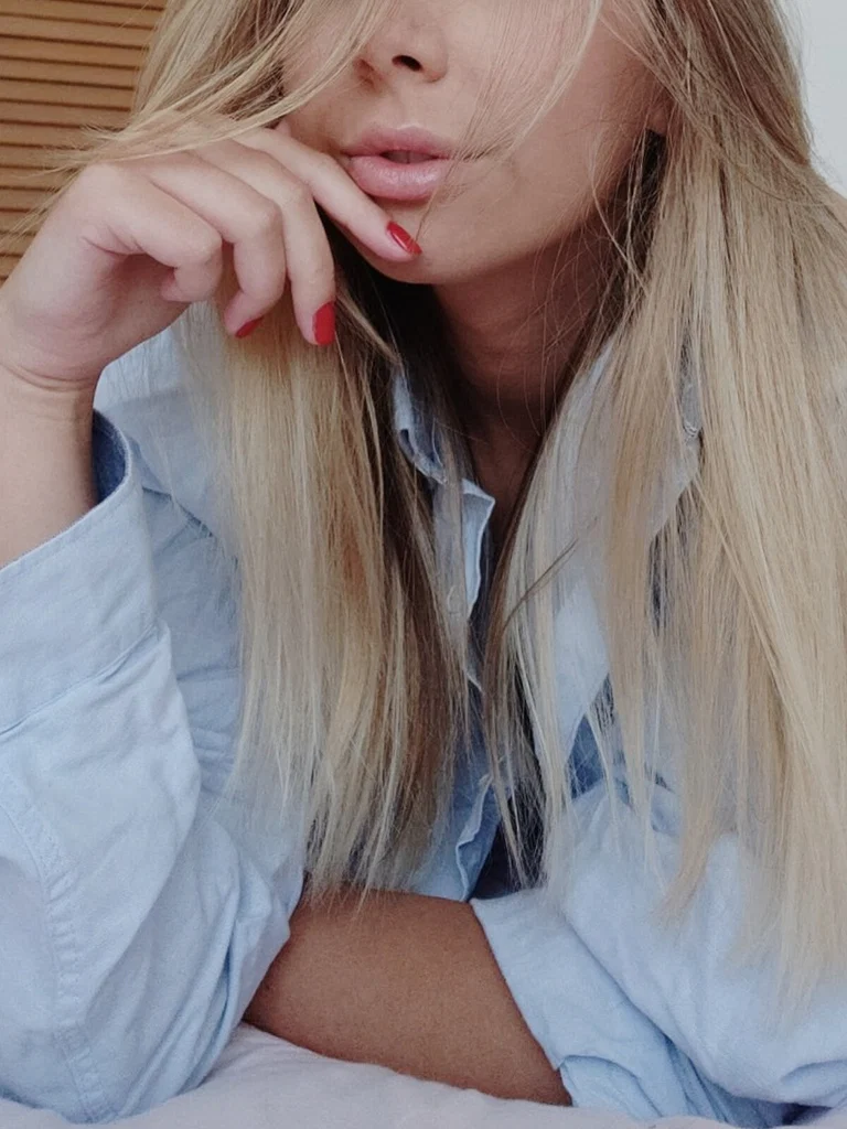 Rosie's avatar