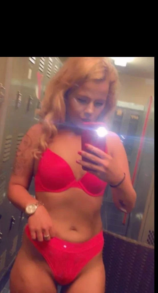 Ashley's avatar