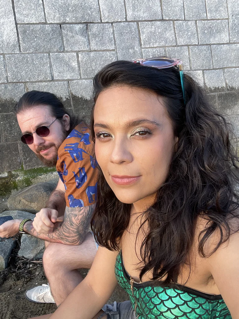 Mora &amp; Fredo's avatar