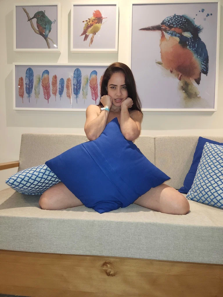urcubandesirevip's avatar