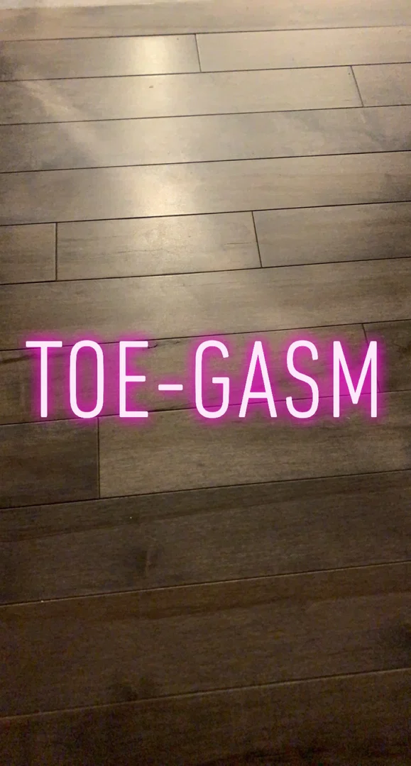 Toe-gasm profile banner