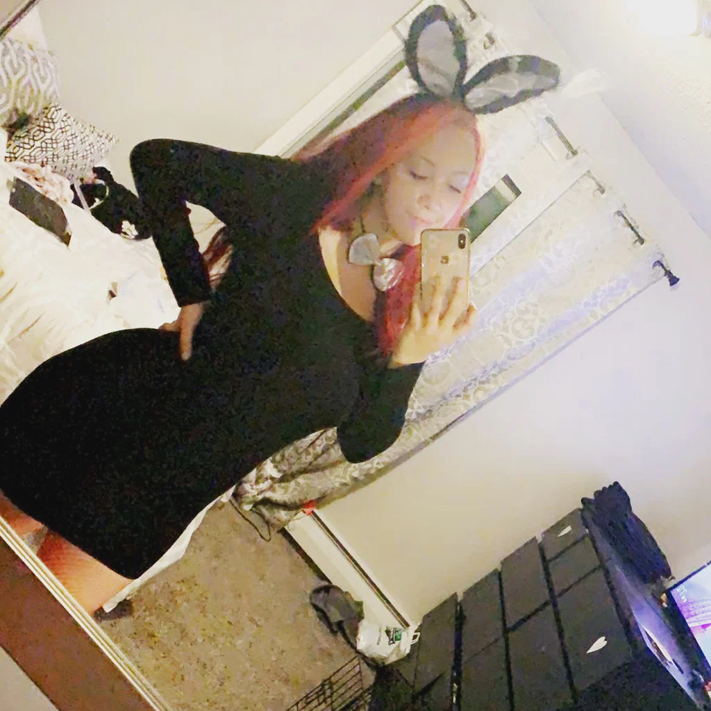 magenta jayy's avatar