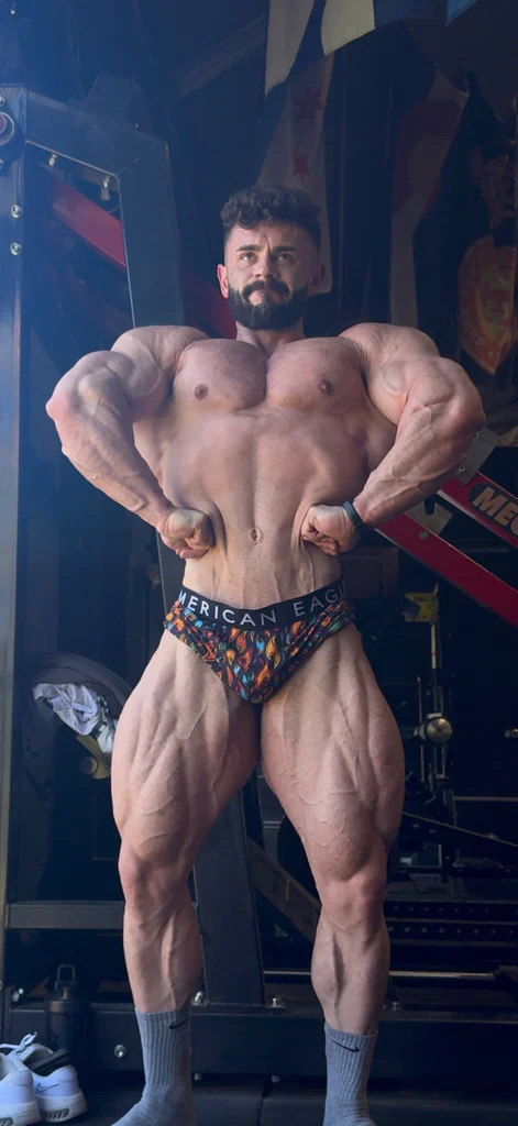 Mike Oxlong