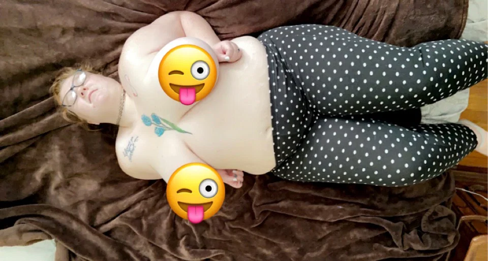 Peaches profile banner