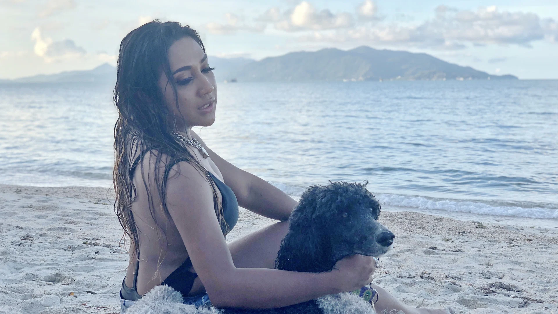 AlisaTS profile banner