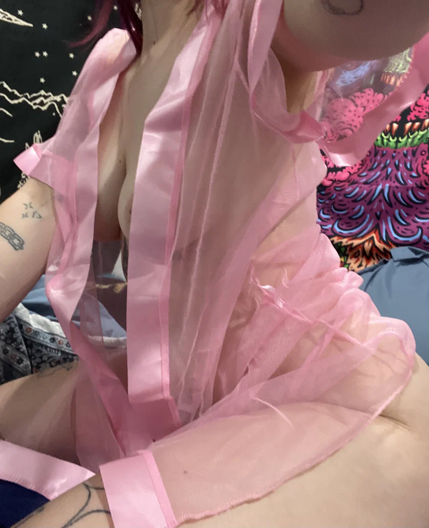 Princess L profile banner
