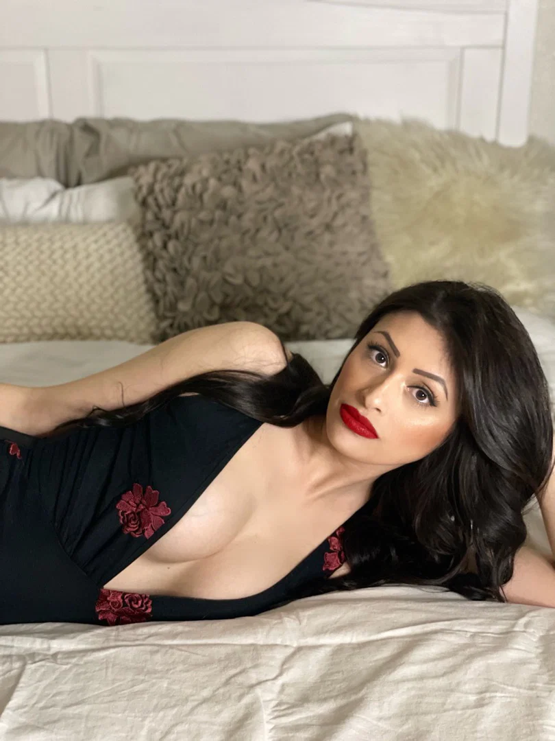 Penelope Preciosa profile banner