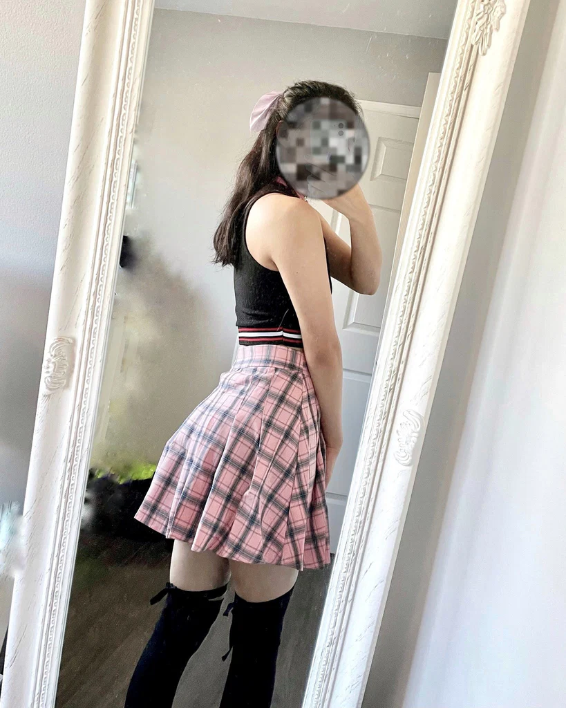 PeachySophiaLu 🍑