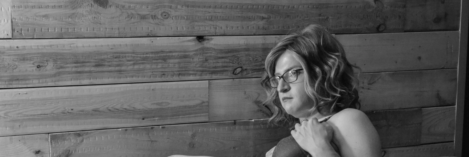 Elizabeth Moon profile banner