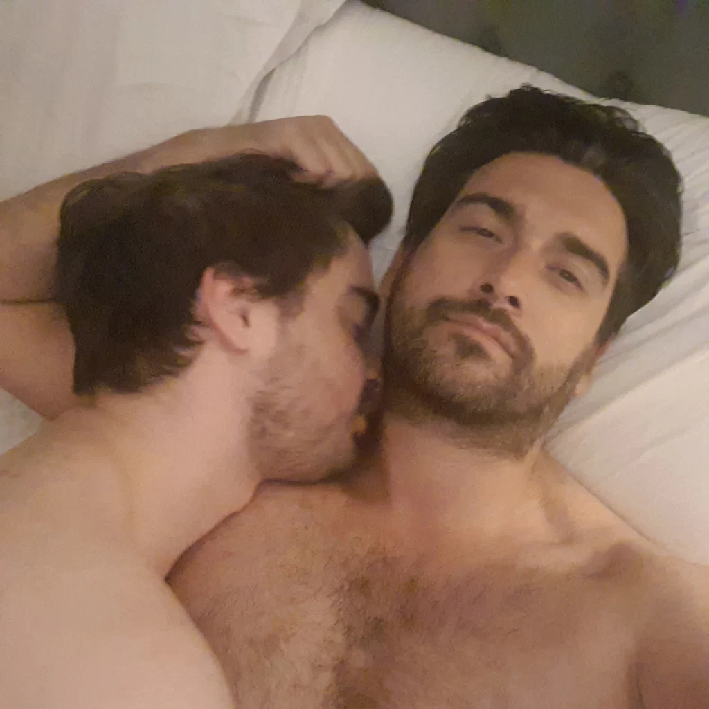 Raf &amp; Kal's avatar