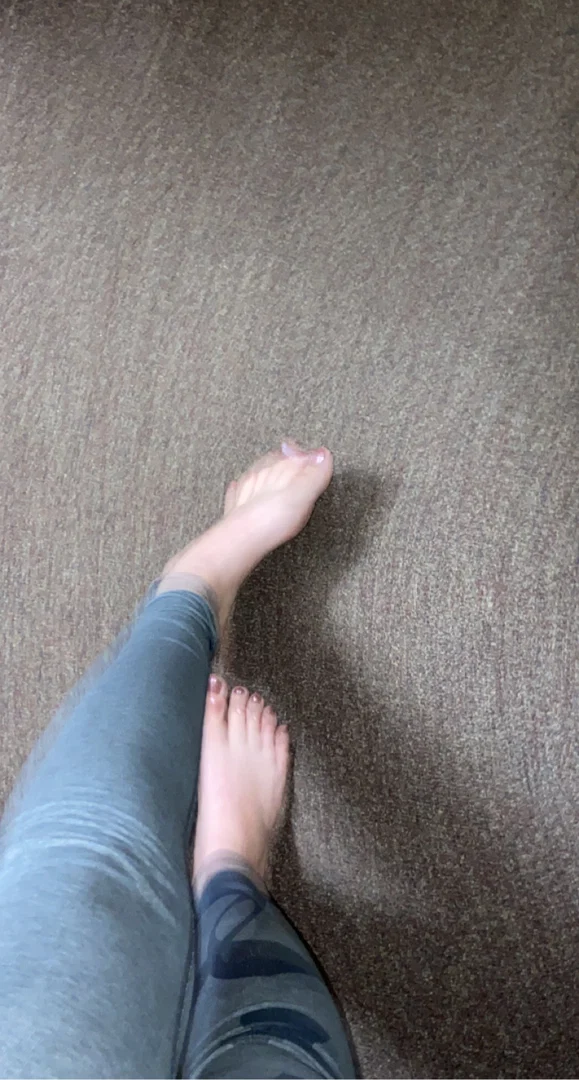BriFeet profile banner