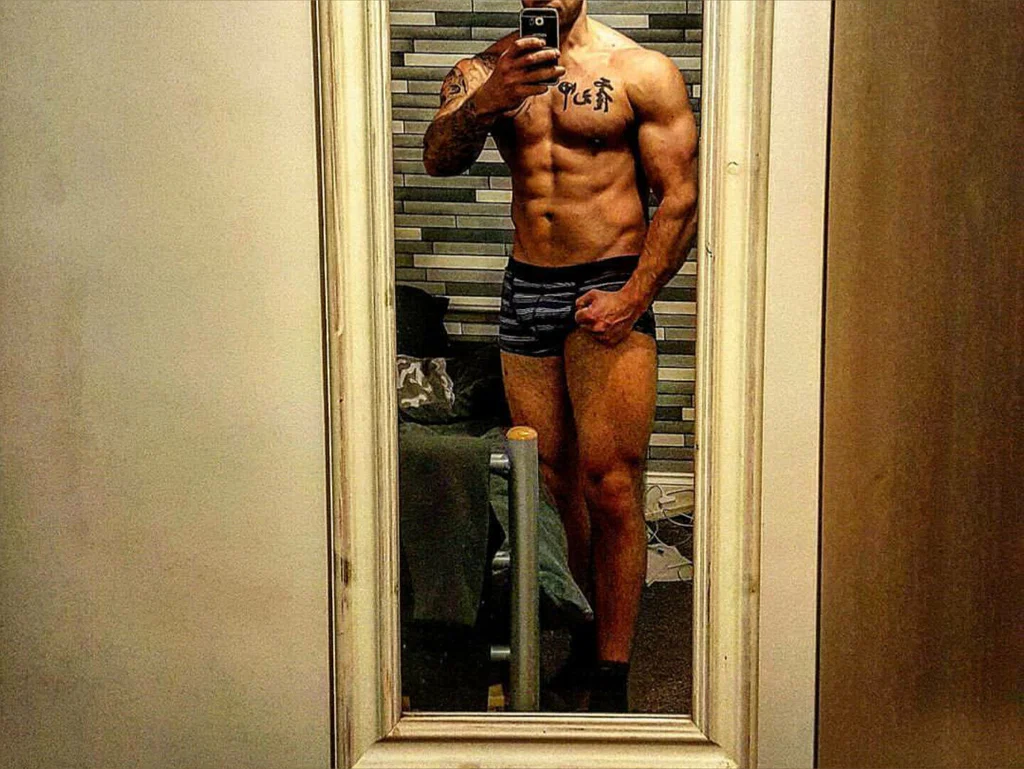 Military muscle man's avatar