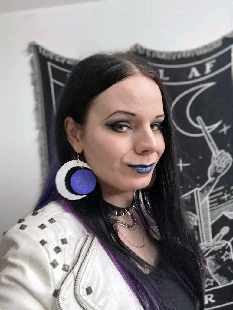 Cynthia Luna Frost (Official)'s avatar