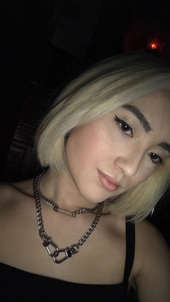 Lexi;)'s avatar