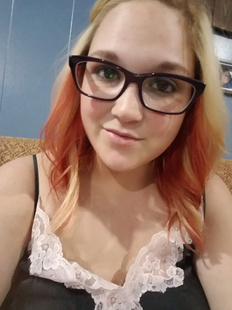 Amber Osia's avatar