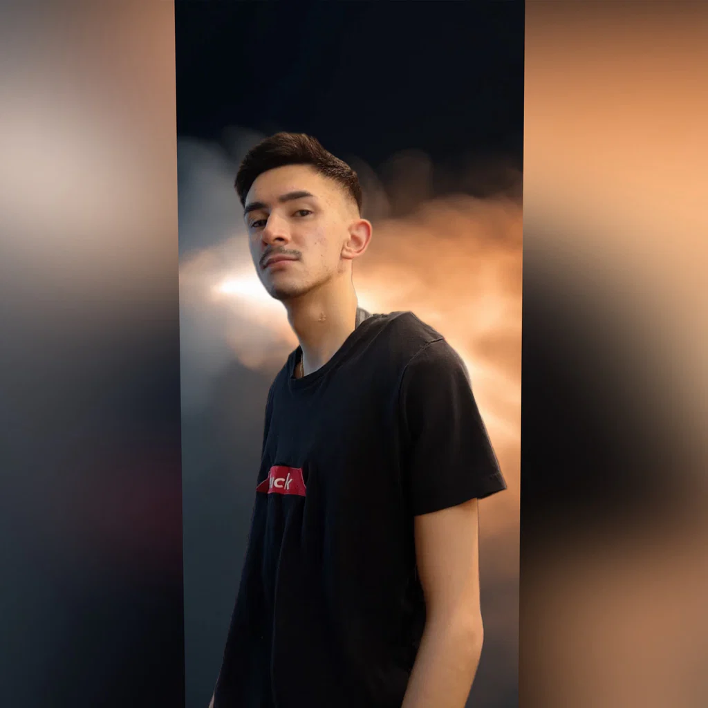 Dennis Filip's avatar
