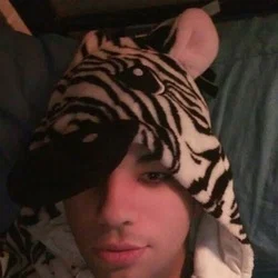Ashlie Prince's avatar
