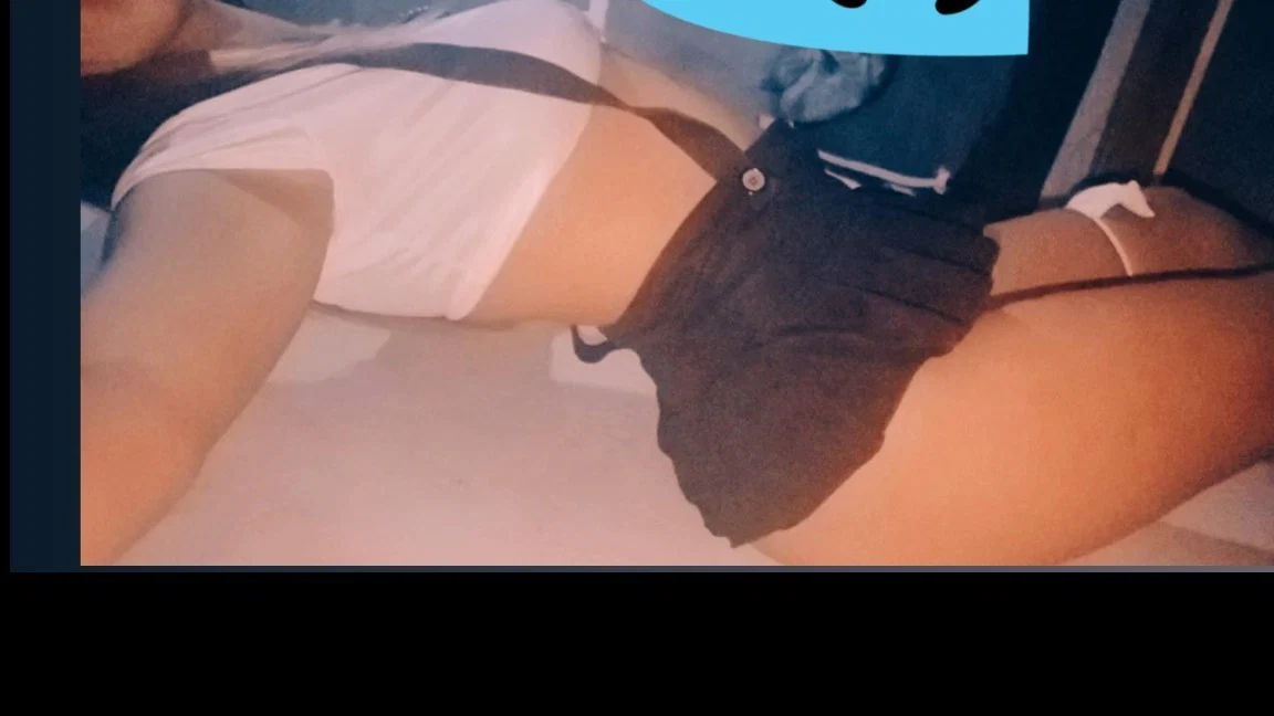 Hot brunette ππ€€ profile banner
