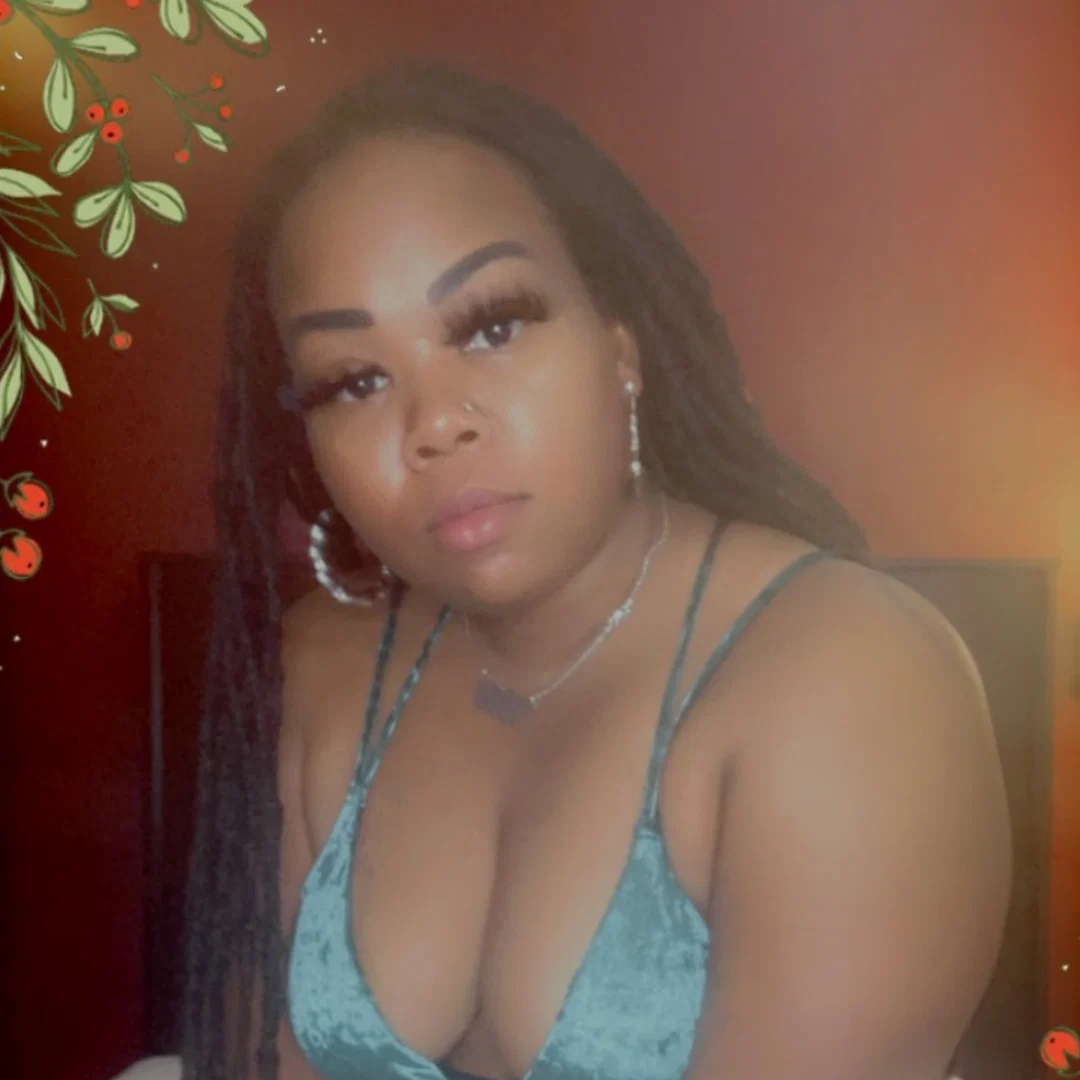 PARISDABOMB profile banner