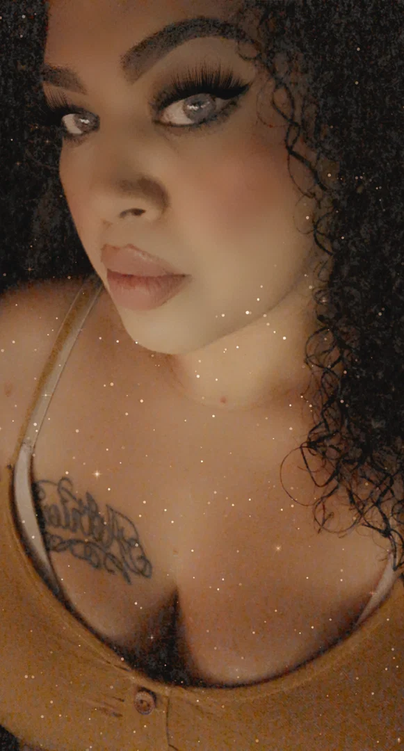 Leslie profile banner