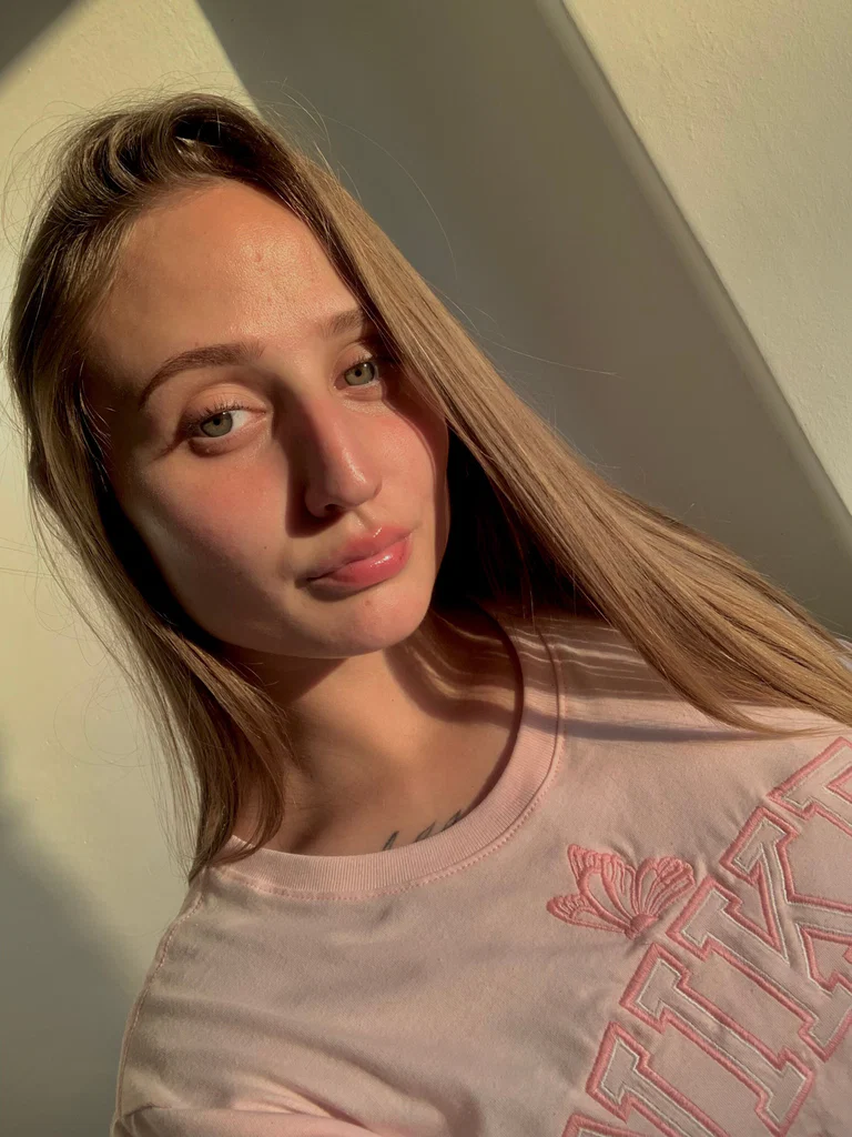Nat ❤️‍🔥's avatar