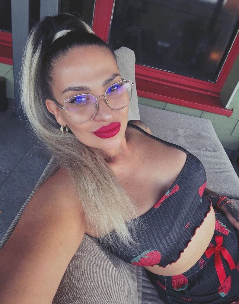 Adelina 💎