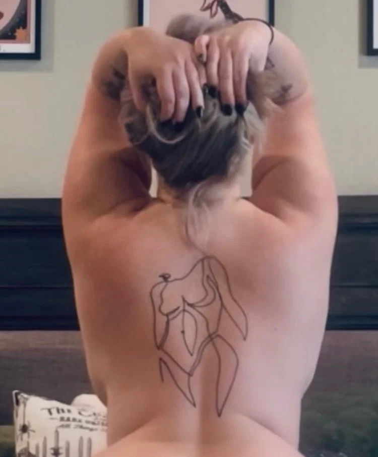 FemDomLez9389's avatar