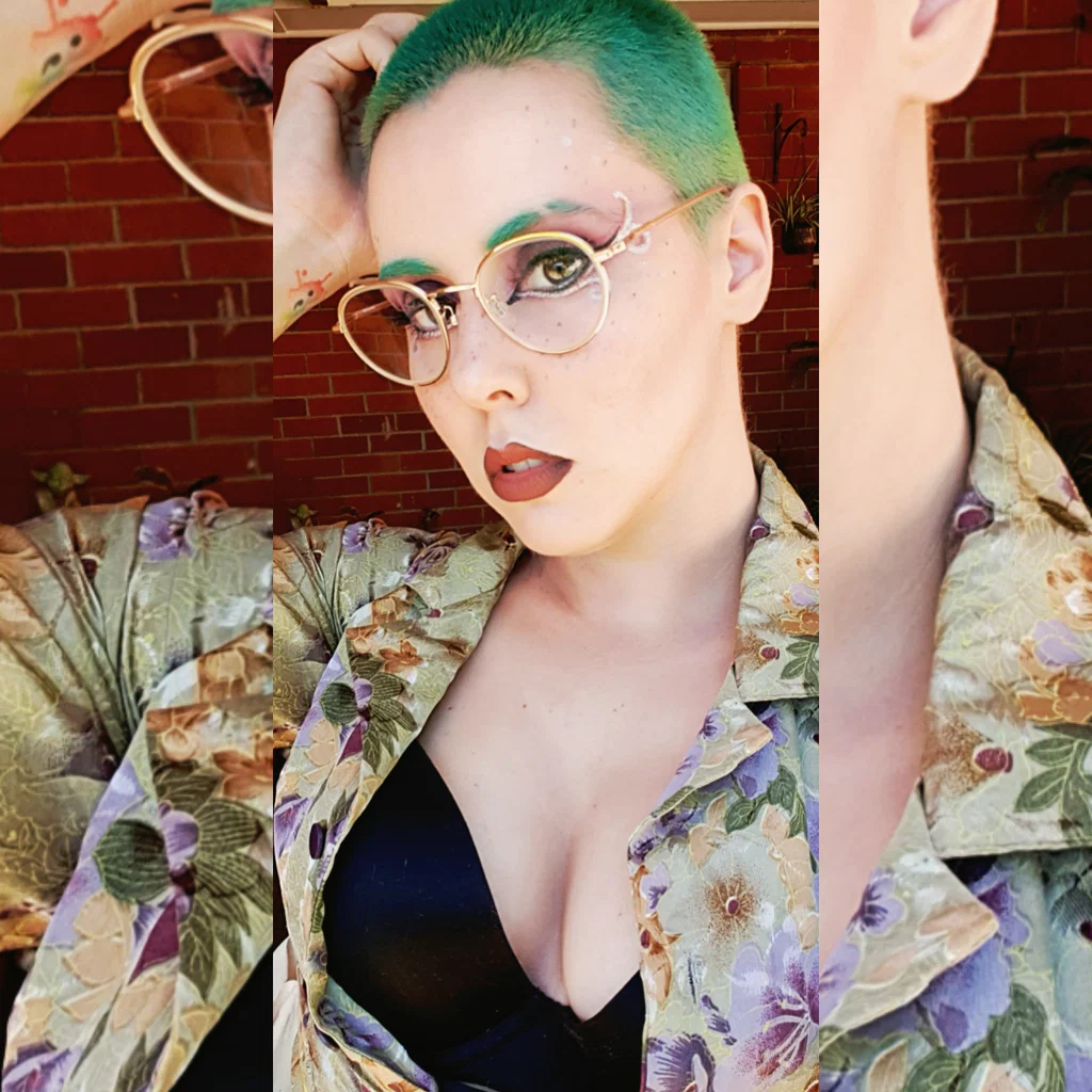 Qinara's avatar