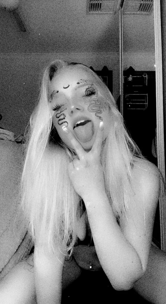 Reckless Renae's avatar
