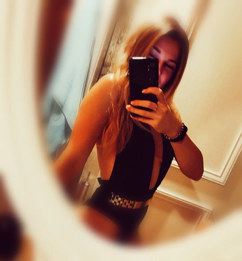 Miryam Taylor's avatar