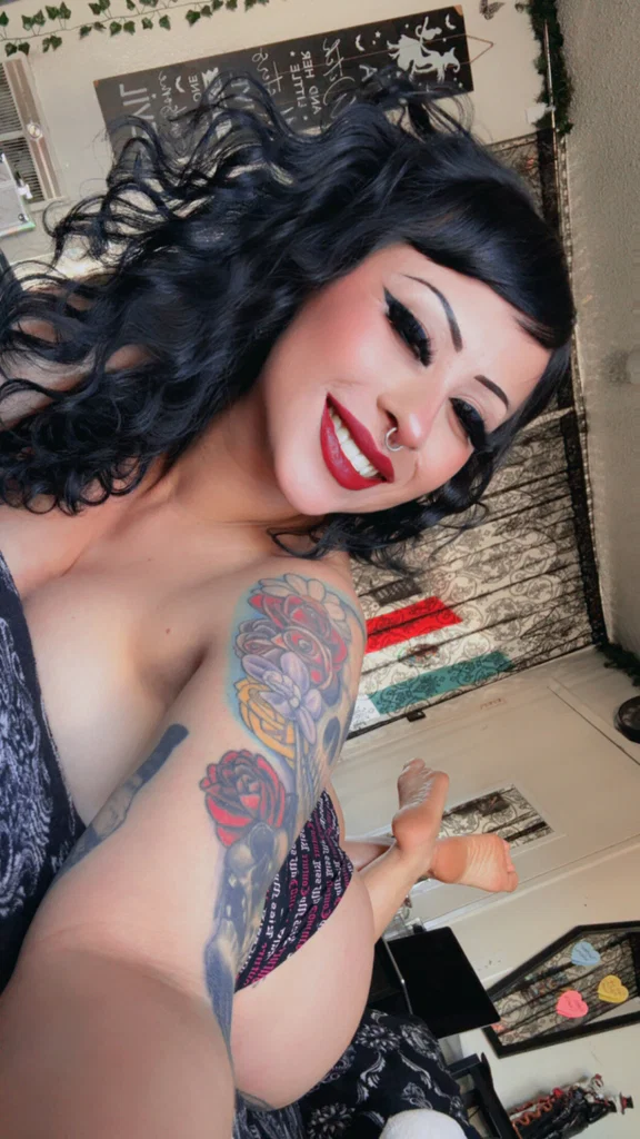 IZZY DOLL💋