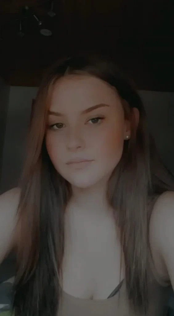 Isabella Honey💋's avatar