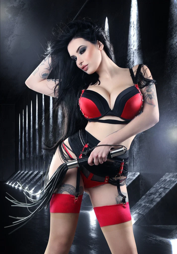 Miss Ruby Alexia- Your Dominant GF 😈