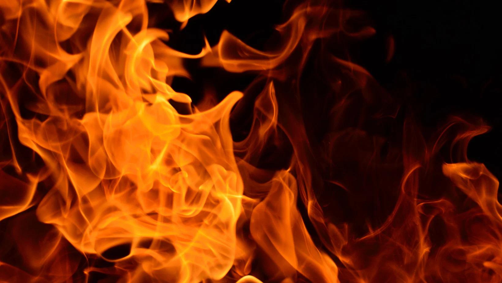 Phoebe Flame profile banner