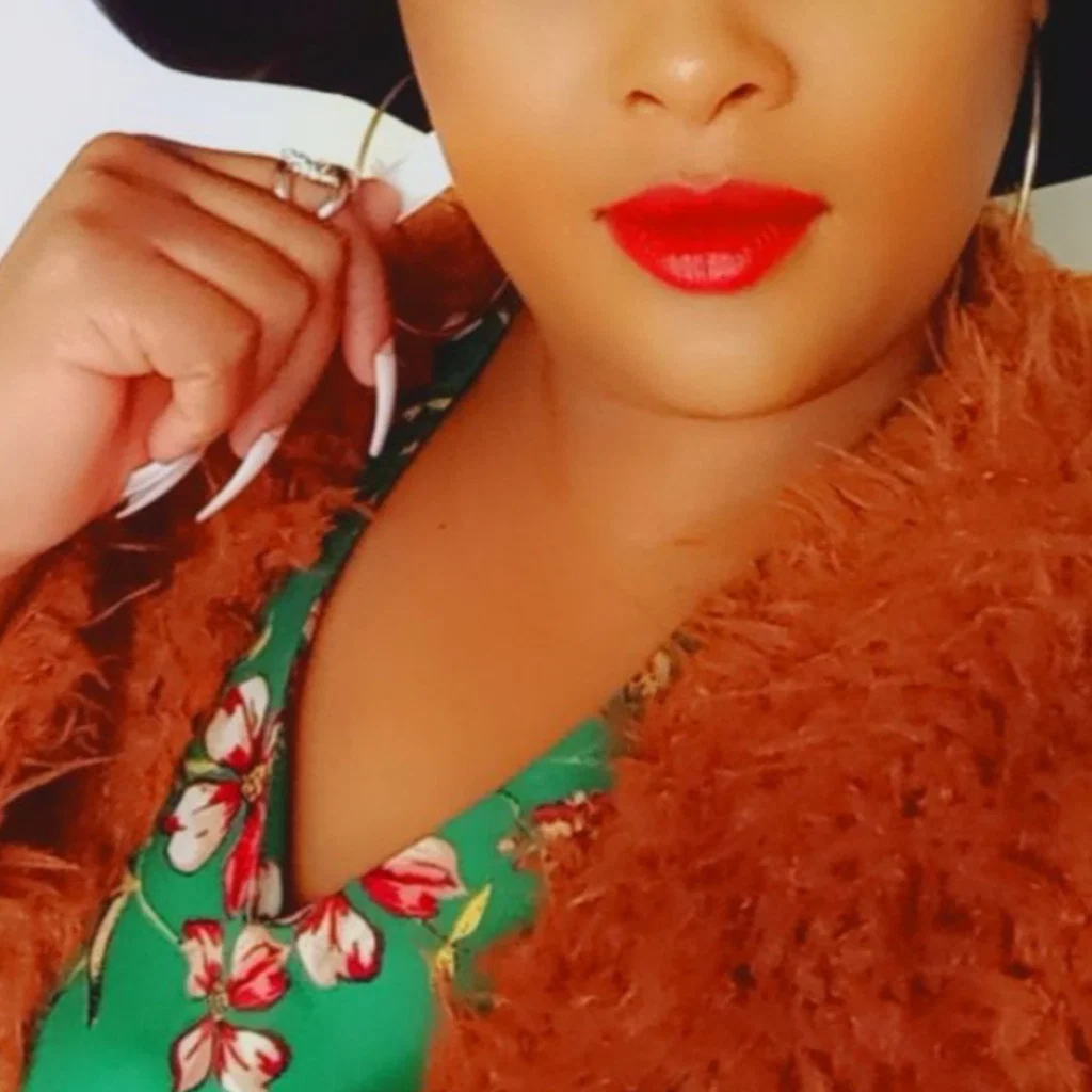 💕💙 Thickhunbe's avatar