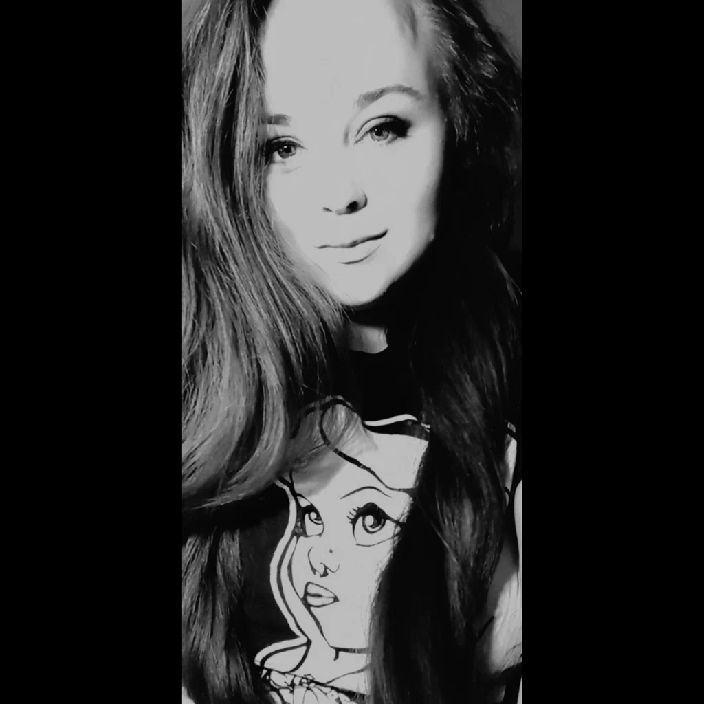 Amanda Rogers's avatar