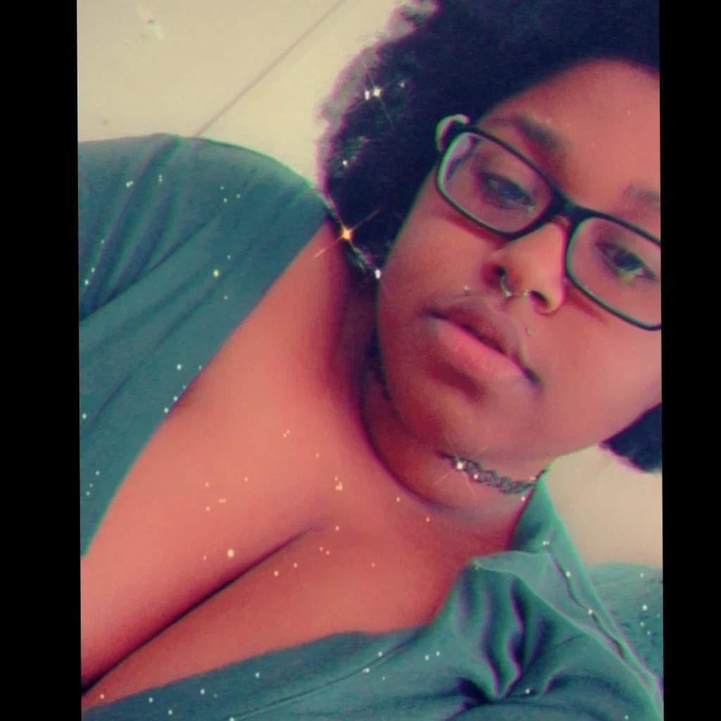 Pixie🍃's avatar
