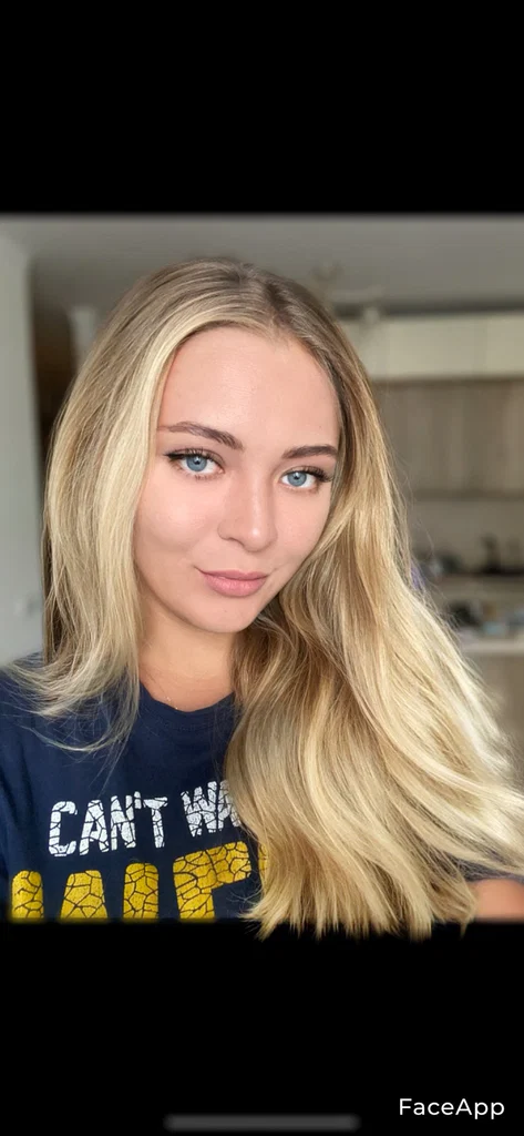 Lili Ann 🍑's avatar