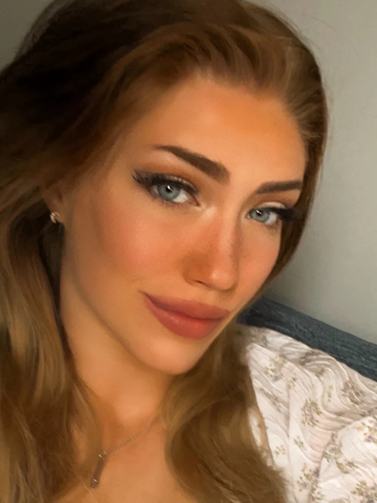 Avyanna Floris's avatar
