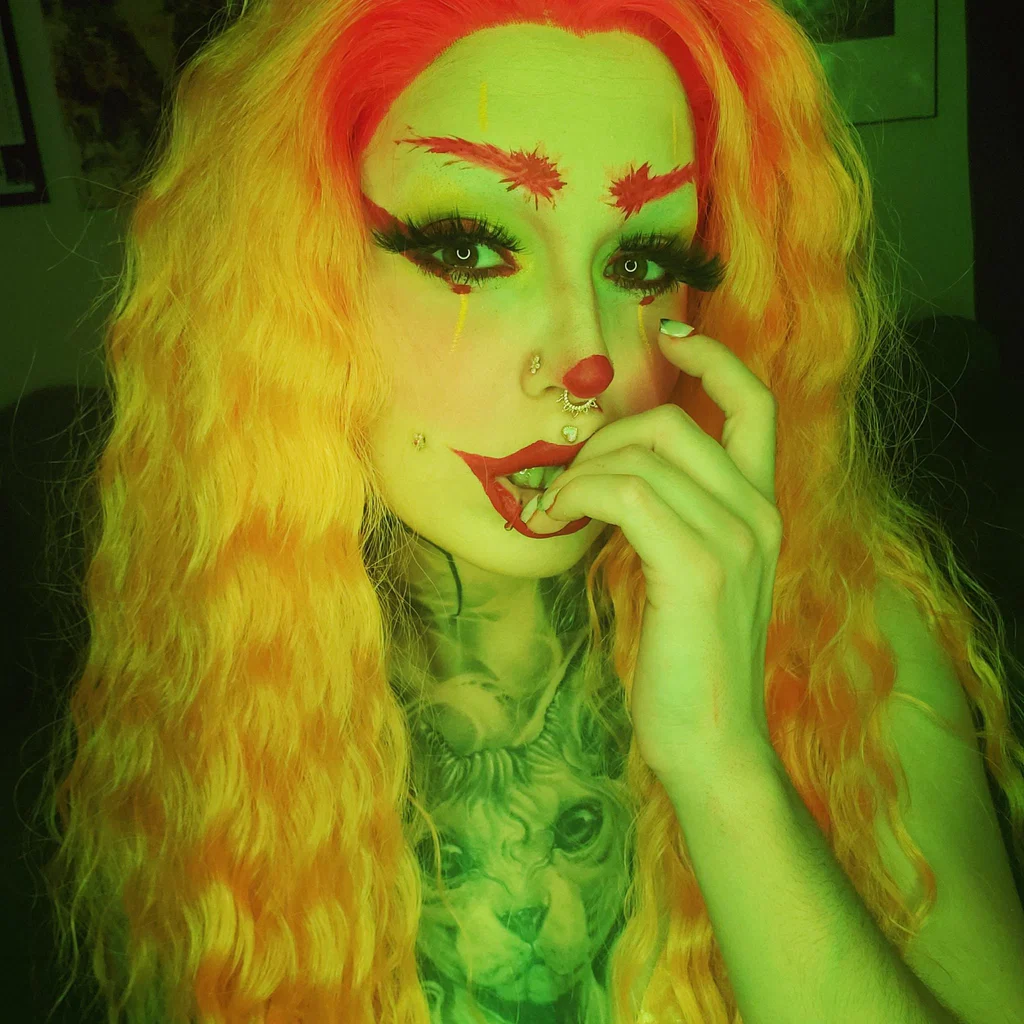 Carnie's avatar