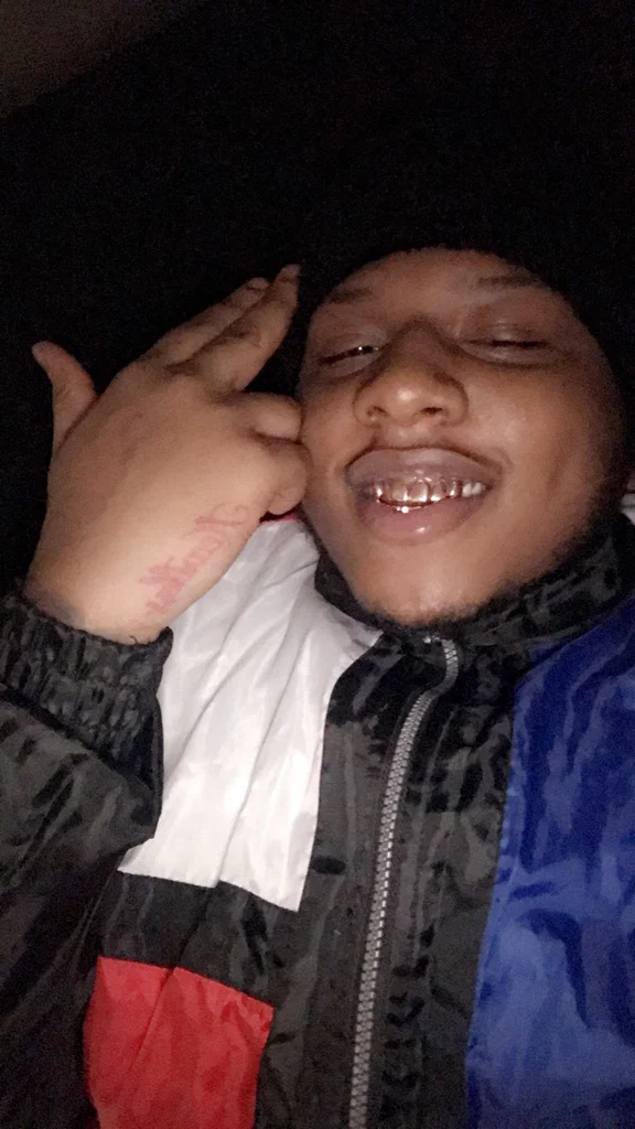 Hendrix☔️'s avatar