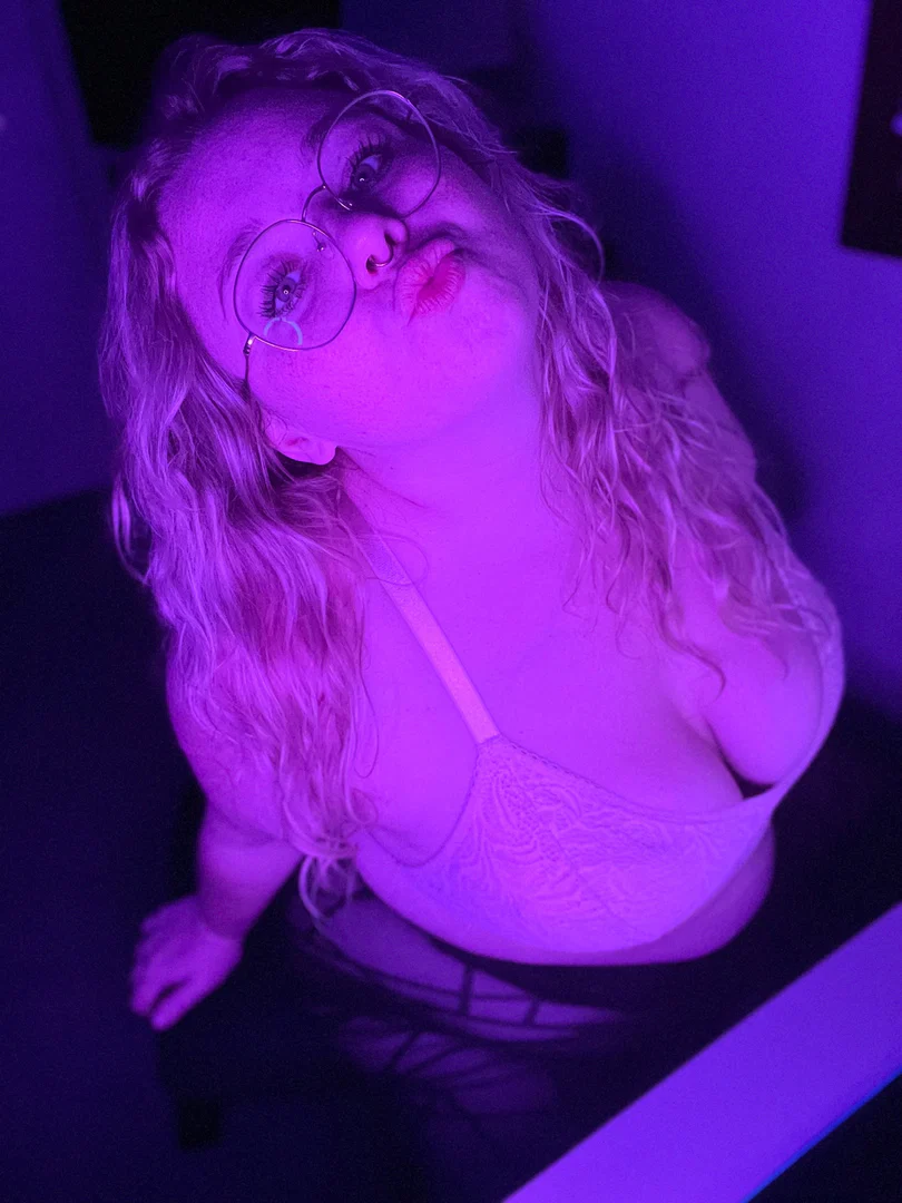 Miss Malina xx profile banner