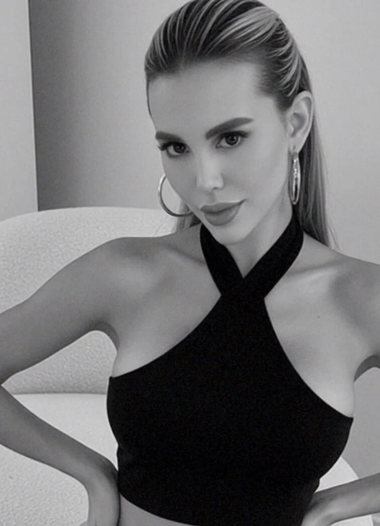 Pregnant Alexa🤰