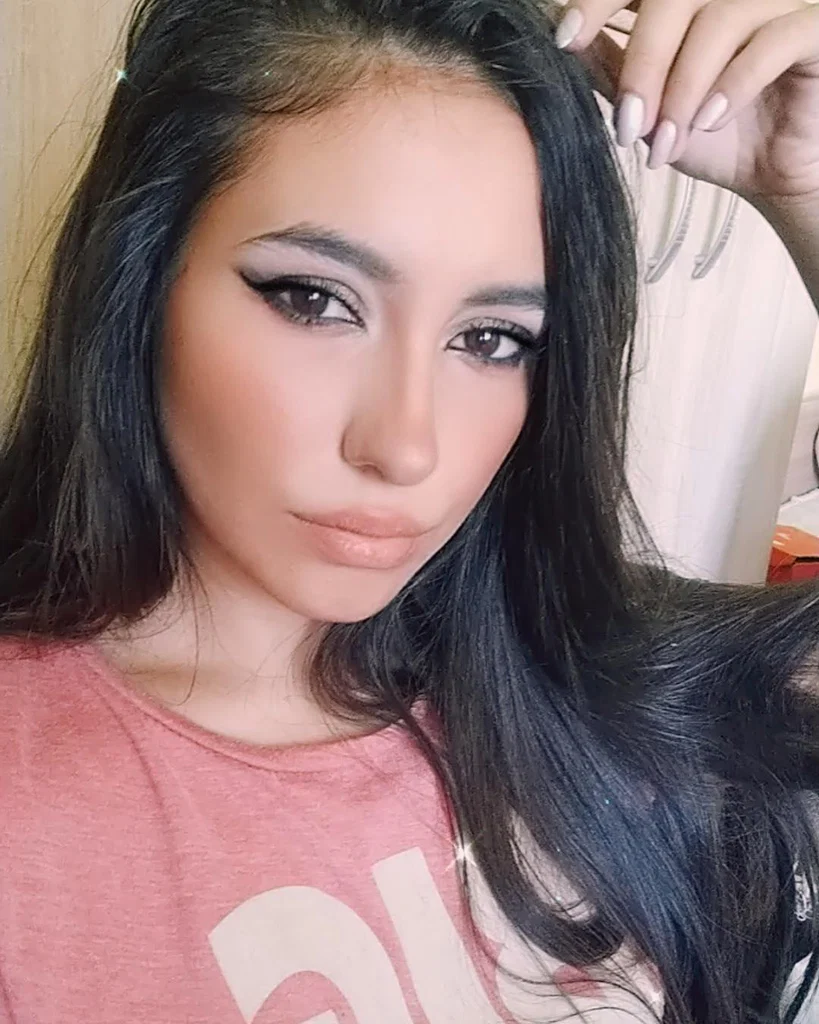 Chrissy Star's avatar